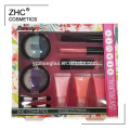 ZH2901 Professional makeup kit with lip gloss and eyeshaodw pack in makeup kit box